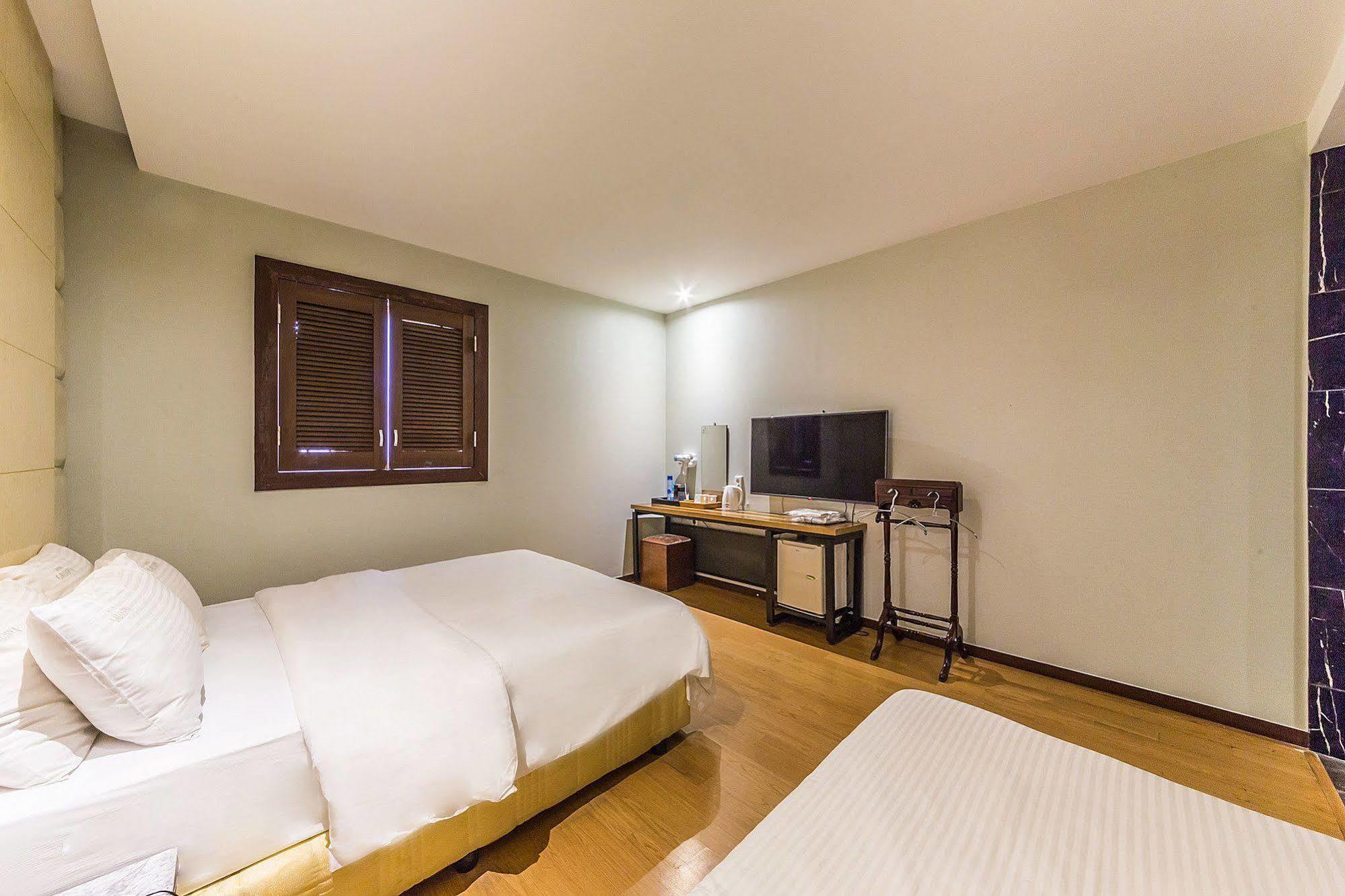 Gallerya Hotel Сеул Экстерьер фото